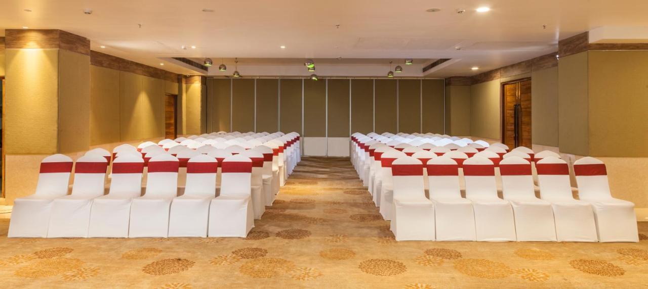 Lemon Tree Premier, Patna Hotel Patna  Kültér fotó